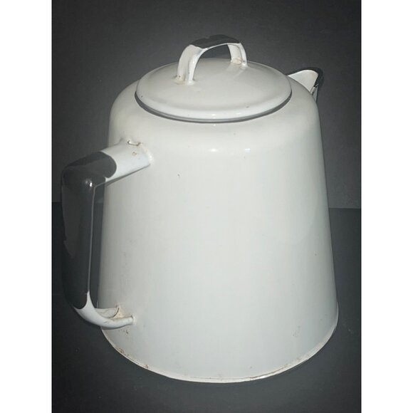 Vintage White Enamel Coffee Pot Black Trim Lid Primitive Farmhouse Decor - Picture 6 of 8